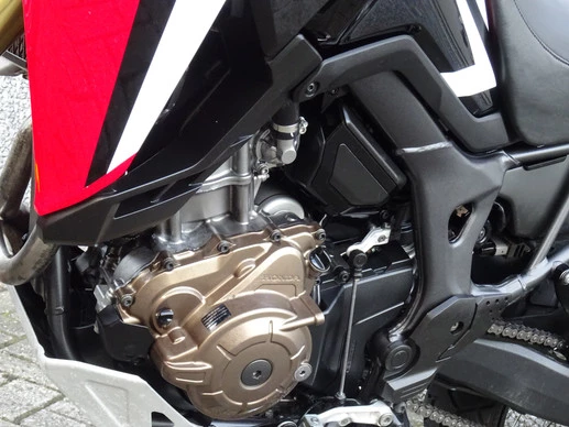 Honda CRF 1000 - Afbeelding 15 van 16