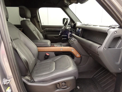 Land Rover Defender - Afbeelding 14 van 30