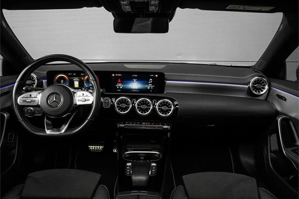 Mercedes-Benz CLA - Afbeelding 2 van 30