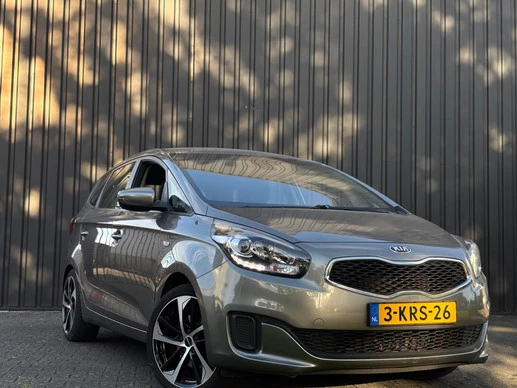 Kia Carens - Afbeelding 1 van 17
