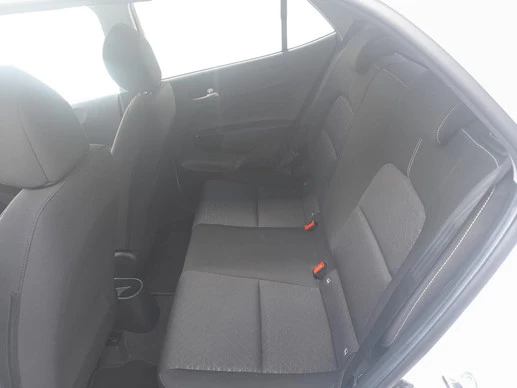 Kia Picanto - Afbeelding 28 van 30