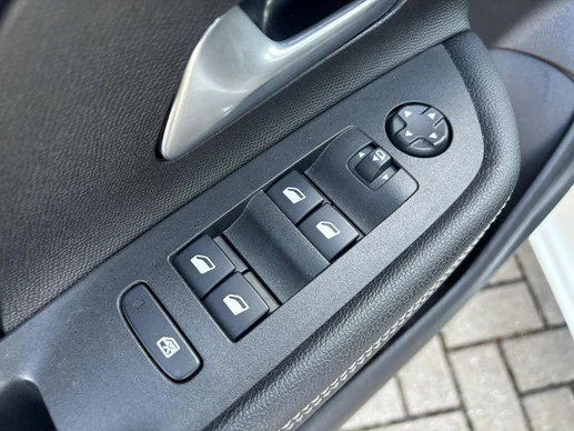 Opel Mokka - Afbeelding 27 van 30