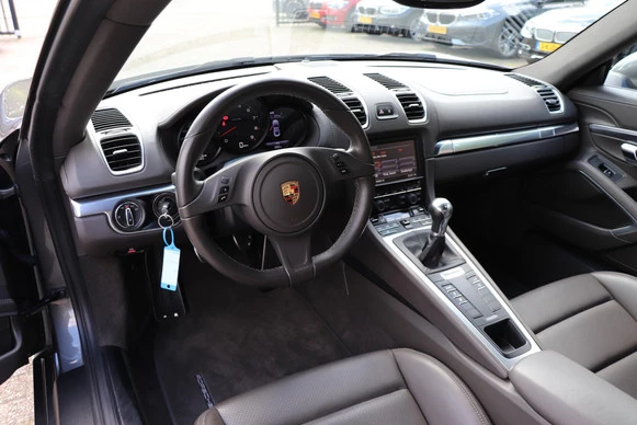 Porsche Cayman - Afbeelding 12 van 30