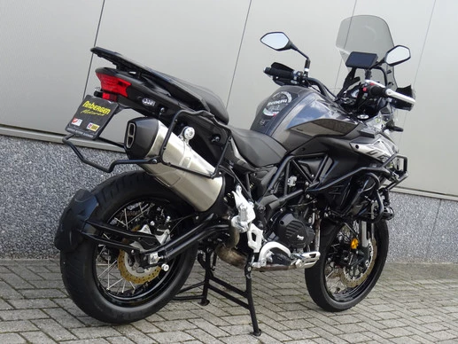 Benelli TRK - Afbeelding 3 van 14