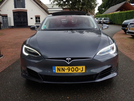Tesla Model S - Afbeelding 2 van 25