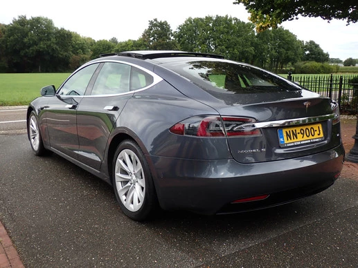 Tesla Model S - Afbeelding 5 van 25