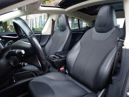 Tesla Model S - Afbeelding 9 van 25
