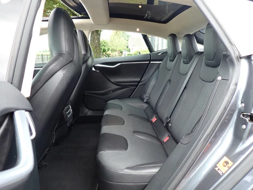 Tesla Model S - Afbeelding 10 van 25