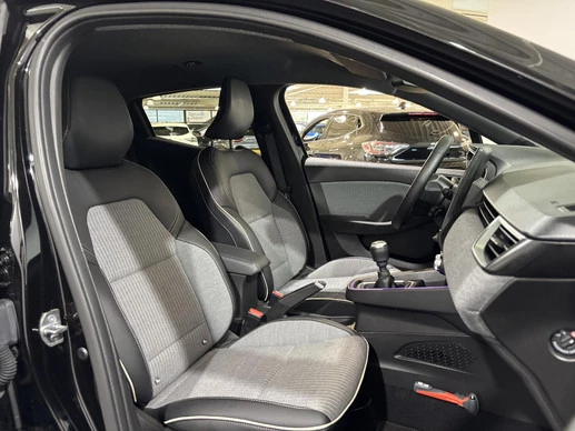Renault Clio - Afbeelding 17 van 30