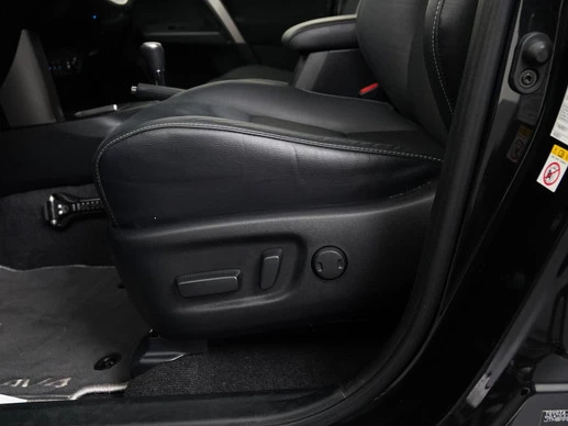 Toyota RAV4 - Afbeelding 25 van 30