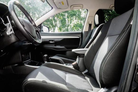 Mitsubishi Outlander - Afbeelding 12 van 30