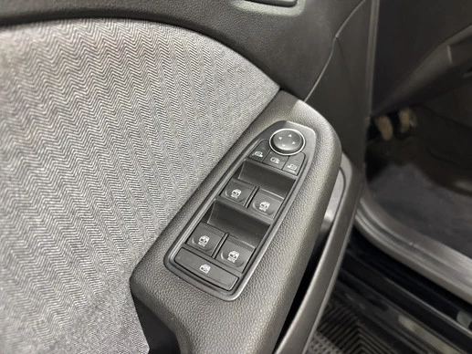 Renault Clio - Afbeelding 13 van 30