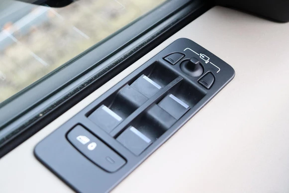 Land Rover Discovery Sport - Afbeelding 16 van 30