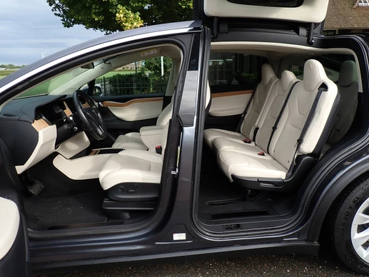Tesla Model X - Afbeelding 7 van 30