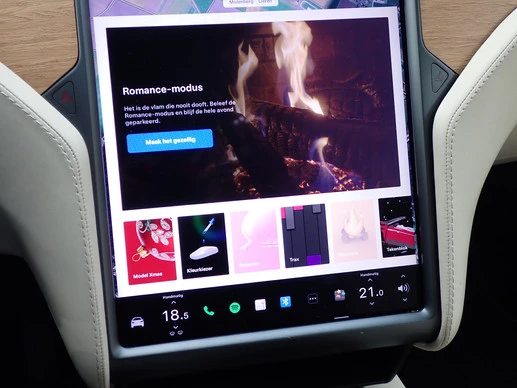 Tesla Model X - Afbeelding 24 van 30