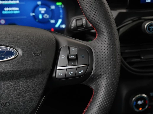 Ford Kuga - Afbeelding 13 van 30
