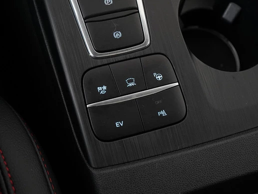 Ford Kuga - Afbeelding 16 van 30