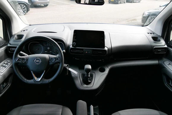 Opel Combo - Afbeelding 14 van 24