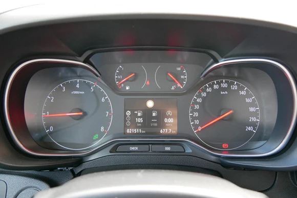 Opel Combo - Afbeelding 17 van 24