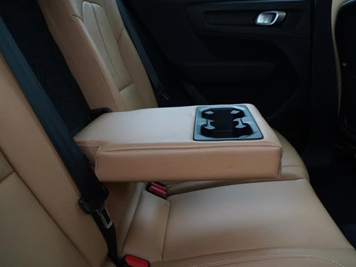 Volvo XC40 - Afbeelding 29 van 30