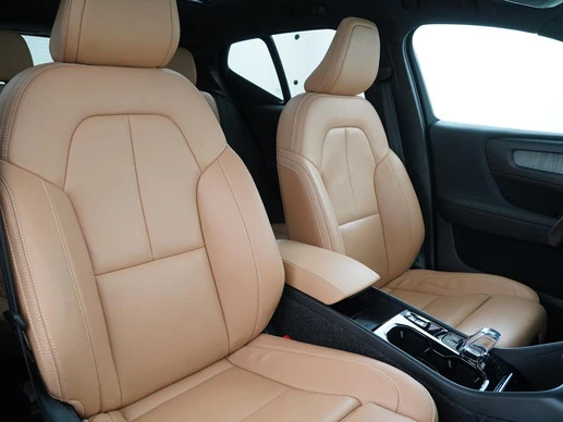 Volvo XC40 - Afbeelding 30 van 30