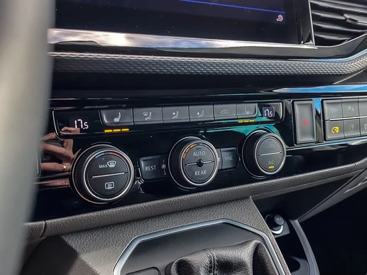 Volkswagen Caravelle - Afbeelding 11 van 30