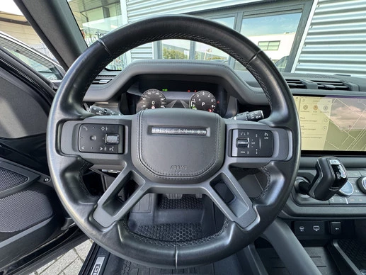 Land Rover Defender - Afbeelding 27 van 30