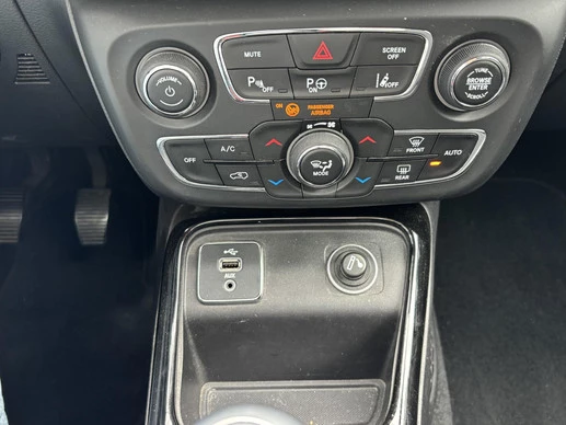 Jeep Compass - Afbeelding 23 van 30