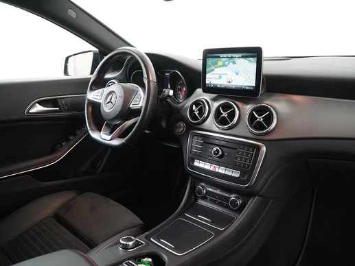 Mercedes-Benz CLA - Afbeelding 2 van 30