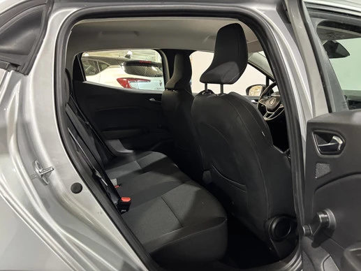 Renault Clio - Afbeelding 15 van 30