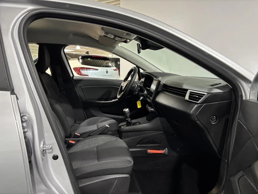 Renault Clio - Afbeelding 16 van 30