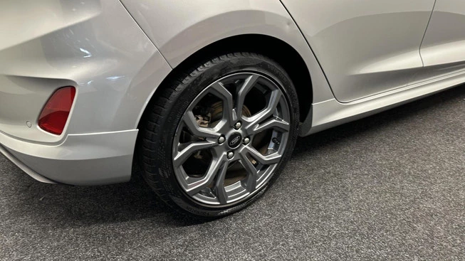 Ford Fiesta - Afbeelding 10 van 30