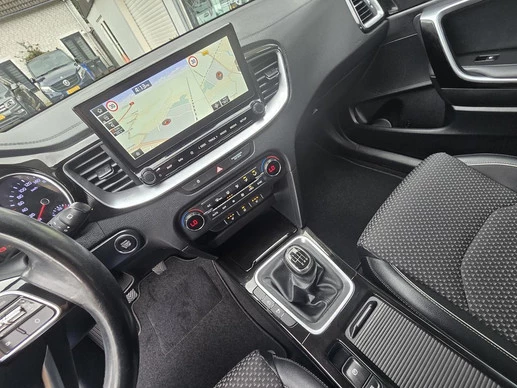 Kia XCeed - Afbeelding 17 van 30