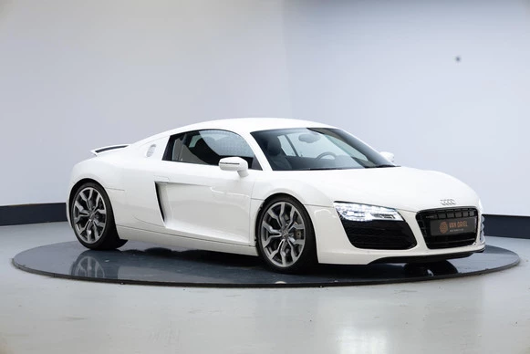 Audi R8 - Afbeelding 1 van 30