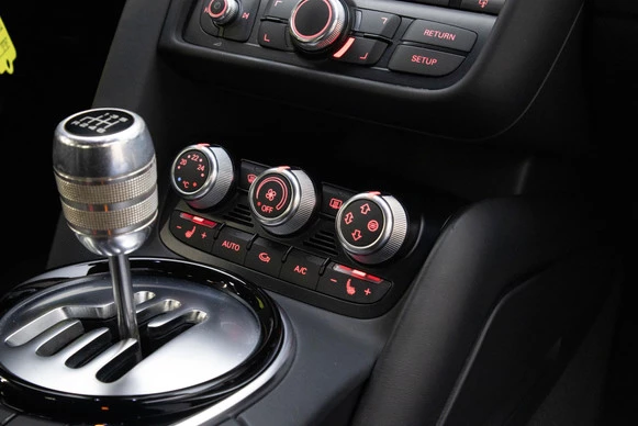 Audi R8 - Afbeelding 12 van 30