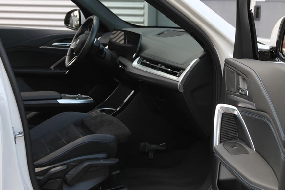 BMW iX1 - Afbeelding 8 van 26