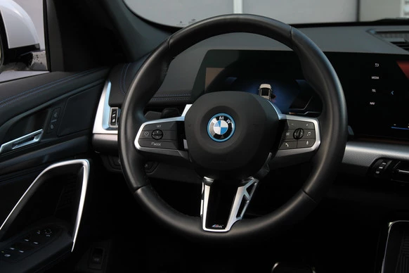 BMW iX1 - Afbeelding 16 van 26