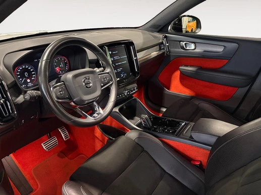 Volvo XC40 - Afbeelding 11 van 30