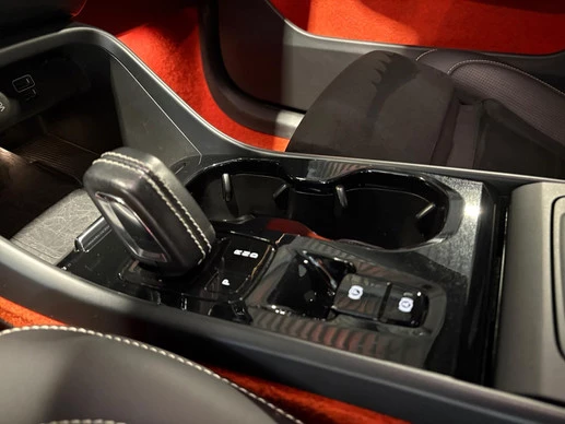 Volvo XC40 - Afbeelding 13 van 30