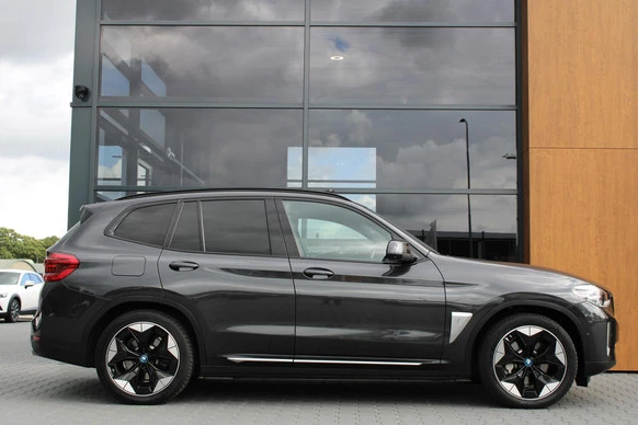 BMW iX3 - Afbeelding 16 van 30