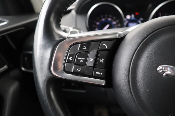 Jaguar F-PACE - Afbeelding 19 van 27