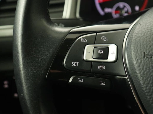 Volkswagen T-Roc - Afbeelding 15 van 30