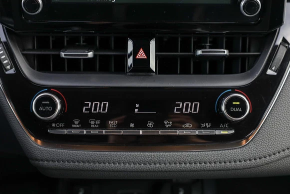 Toyota Corolla - Afbeelding 13 van 30