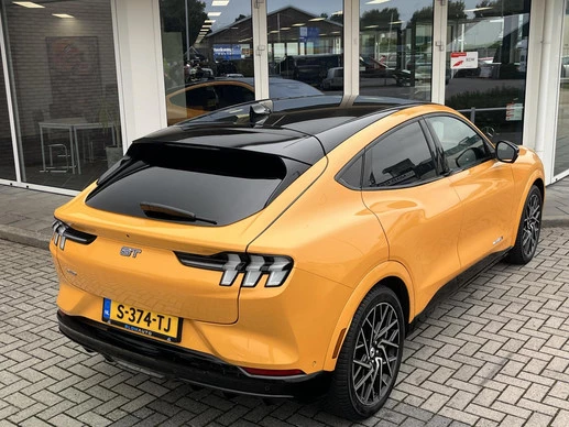 Ford Mustang Mach-E - Afbeelding 21 van 24