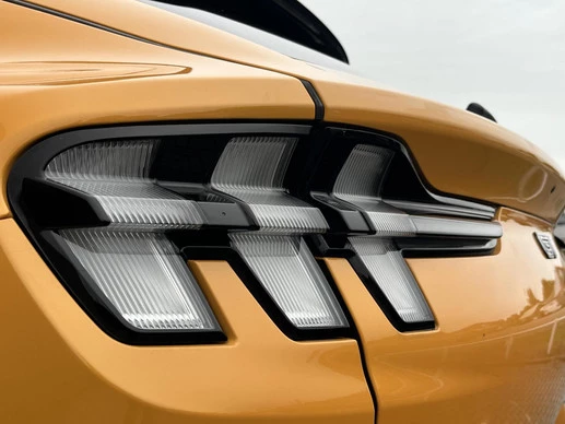 Ford Mustang Mach-E - Afbeelding 23 van 24