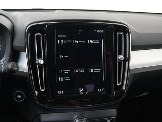 Volvo XC40 - Afbeelding 21 van 30