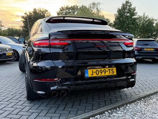 Porsche Cayenne - Afbeelding 10 van 30