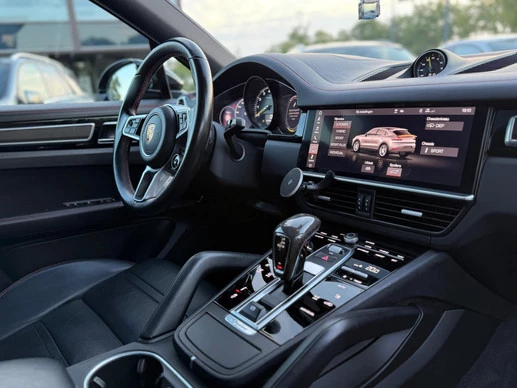 Porsche Cayenne - Afbeelding 26 van 30