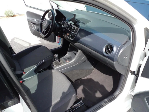 Volkswagen up! - Afbeelding 16 van 24