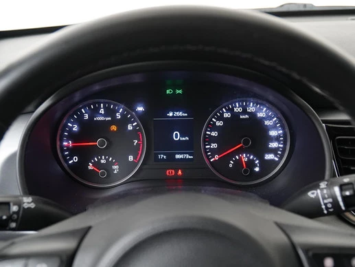 Kia Rio - Afbeelding 8 van 30